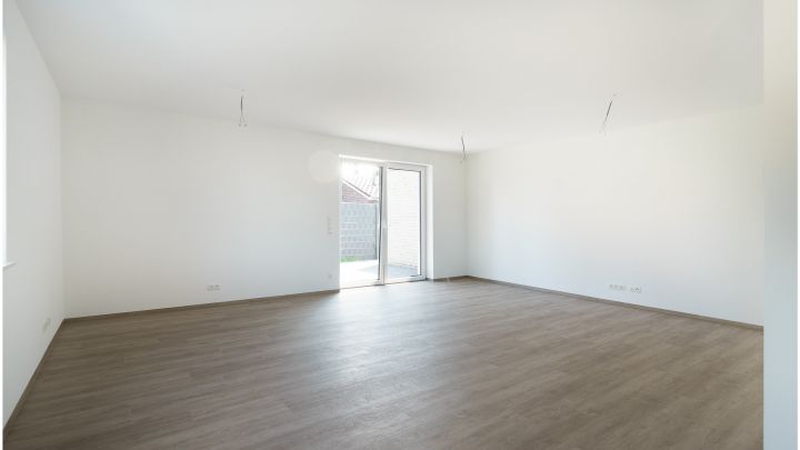***Exklusive Neubau-Wohnung - 4 ZKB - Reiheneckhaus in Flachsmeer***