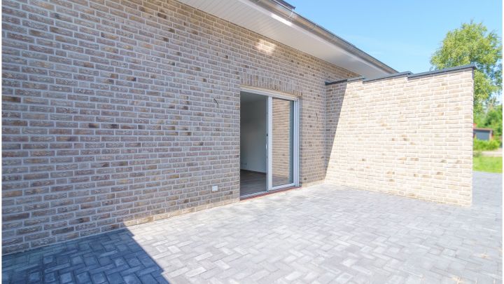 ***Exklusive Neubau-Wohnung - 4 ZKB - Reihenmittelhaus in Flachsmeer***