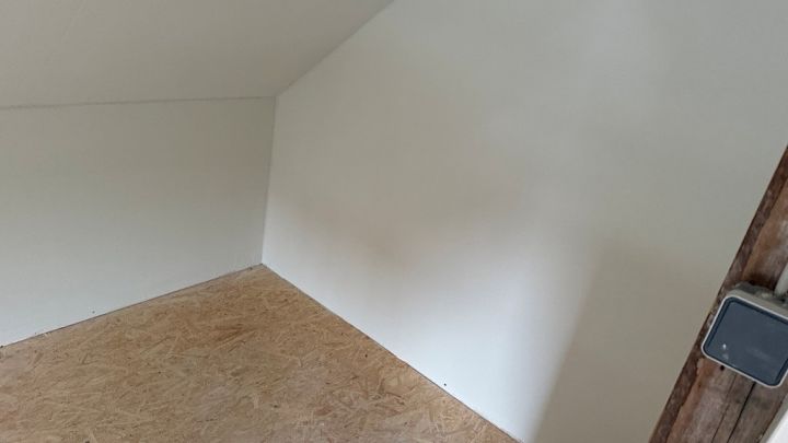 ***Kleine gemütliche DHH sucht neue Bewohner***

***Ideal für Singles oder Paare***