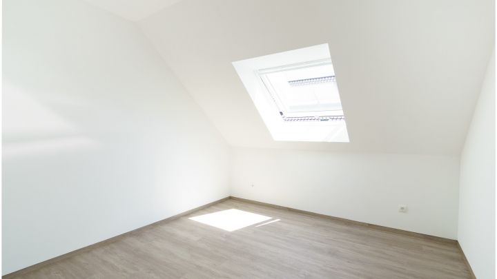 ***Exklusive Neubau-Wohnung - 4 ZKB - Reihenmittelhaus in Flachsmeer***

Carport, Garten, Einbauküche