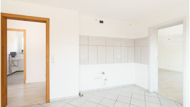 ***Moderne 97 m² Wohnung in Westoverledingen***

***frisch renoviert***