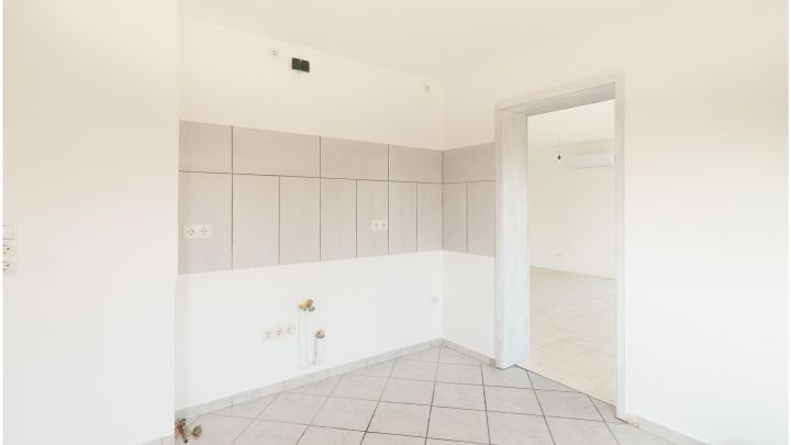 ***Moderne 97 m² Wohnung in Westoverledingen***

***frisch renoviert***