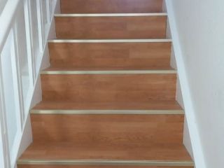 Treppe zur Wohnung