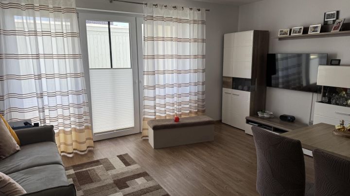 ***Komfortable 60 m² Wohnung im Erdgeschoss mit Terrasse***