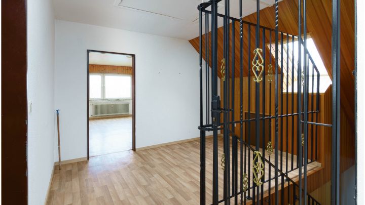 ***NEUER KAUFPREIS***

Einfamilienhaus mit Einliegerwohnung in zentraler Lage von Ostrhauderfehn