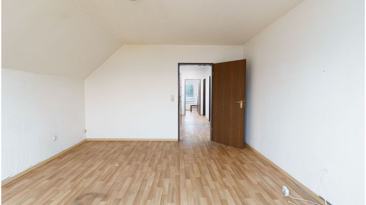 ***NEUER KAUFPREIS***

Einfamilienhaus mit Einliegerwohnung in zentraler Lage von Ostrhauderfehn
