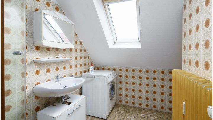 ***NEUER KAUFPREIS***

Einfamilienhaus mit Einliegerwohnung in zentraler Lage von Ostrhauderfehn