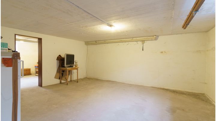 ***NEUER KAUFPREIS***

Einfamilienhaus mit Einliegerwohnung in zentraler Lage von Ostrhauderfehn