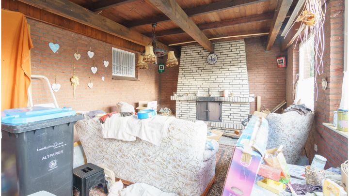 ***NEUER KAUFPREIS***

Einfamilienhaus mit Einliegerwohnung in zentraler Lage von Ostrhauderfehn