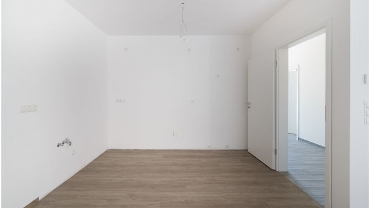***Exklusive Neubau-Wohnung - 4 ZKB - Reihenmittelhaus in Flachsmeer***

Carport, Garten, Einbauküche