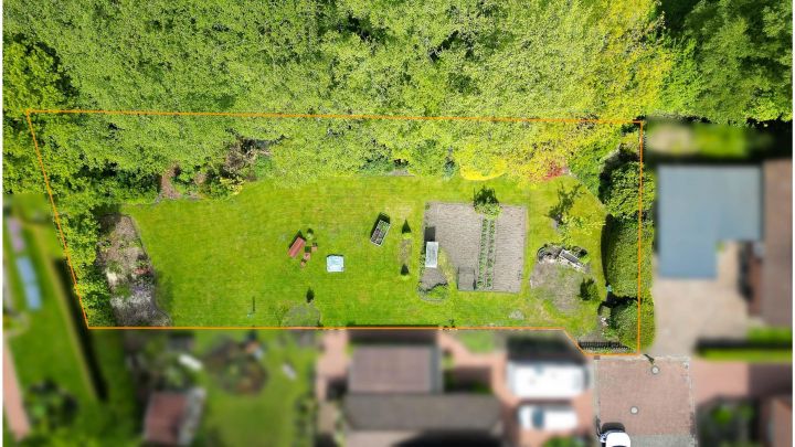 ***Attraktives Baugrundstück in Westoverledingen***

ca. 850 m², voll erschlossen, ruhige Sackgassenlage