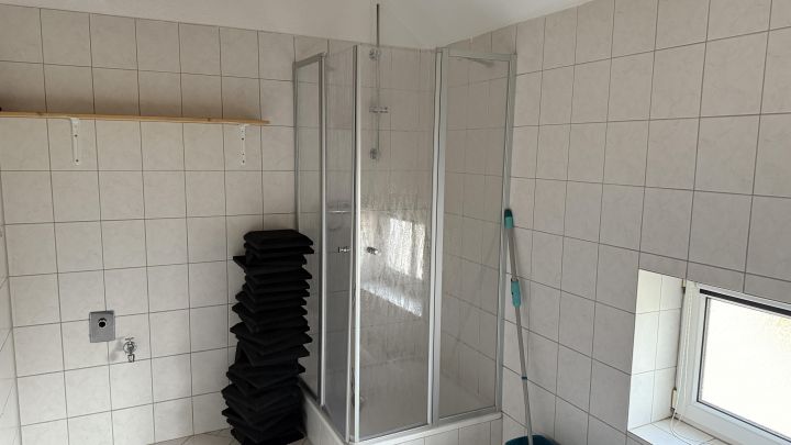 ***Gemütliche Single-Wohnung auf zwei Etagen im Dachgeschoss***