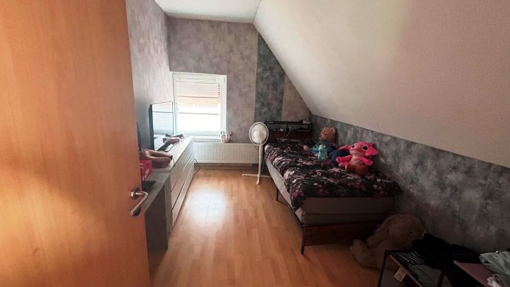 ***Geräumige 4 Zimmer-Wohung im Zentrum von Jemgum***