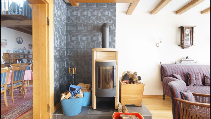 ***Modernes, hochwertig gebautes Fachwerkhaus mit viel Platz in bevorzugter Lage***

***Ein wunderschönes Haus und ein tolles Grundstück***