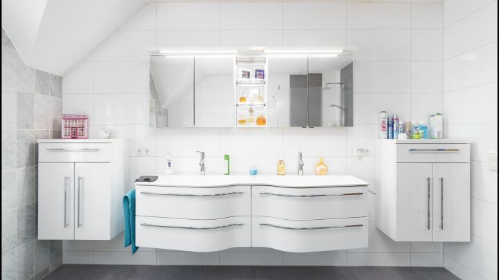 ***Modernes, hochwertig gebautes Fachwerkhaus mit viel Platz in bevorzugter Lage***

***Ein wunderschönes Haus und ein tolles Grundstück***