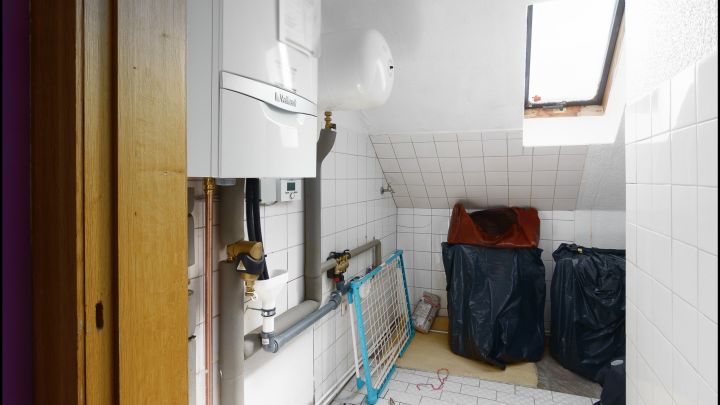***Modernes, hochwertig gebautes Fachwerkhaus mit viel Platz in bevorzugter Lage***

***Ein wunderschönes Haus und ein tolles Grundstück***