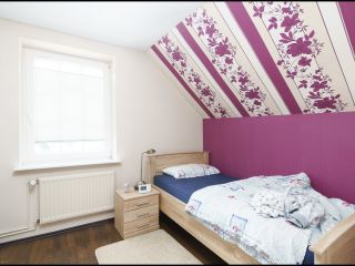 Schlafzimmer 4